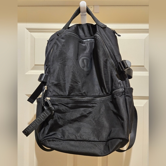 Lululemon Backpack - Picture 9 of 9